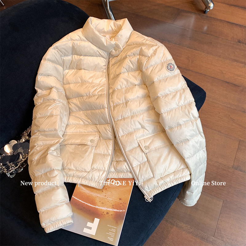 Old Money Style White Ribbed Stand Collar down Jacket for Women, 2026 Winter New Model, High-End Simple Lightweight Warm Coat Old Money Style White Ribbed Stand Collar down Jacket for Women, 2026 Winter New Model, High-End Simple Lightweight Warm Coat