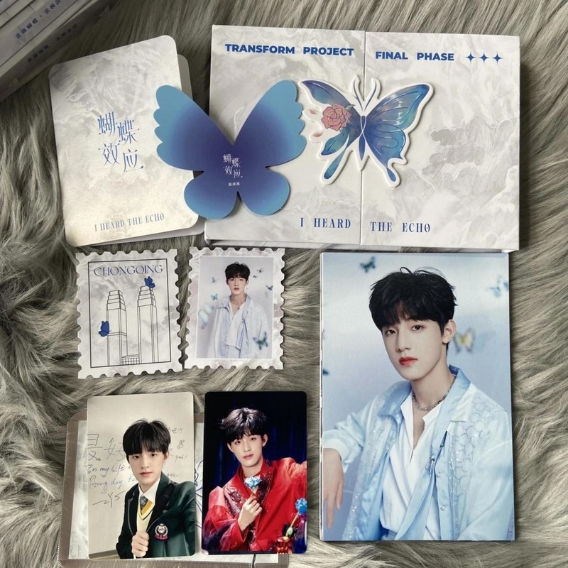 TF家族三代小卡蝴蝶效应演唱会周边个人款张极朱志鑫全套已绑卡_动漫3C