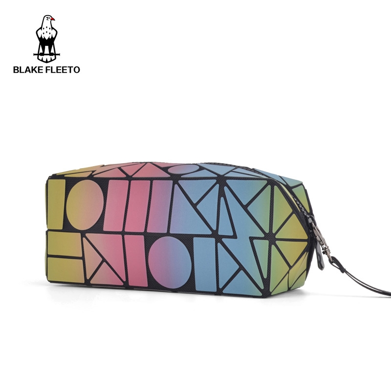 BLAKE FLEETO香港啄木鸟彩虹色几何化妆包手拿包手抓包随身包ZMN70189