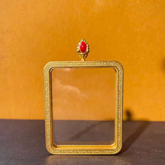 藏式珐琅4cm*5cm双面唐卡盒子空盒子唐卡本命佛吊坠嘎乌盒空托