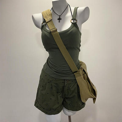 Breeze Original Retro Spicy Girl Style green halter top 2026 Summer new Design, slim and slimming for women