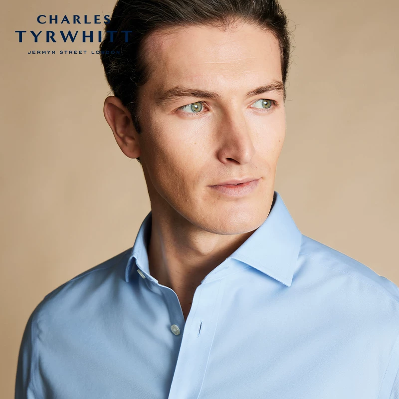 CHARLES TYRWHITT [超修身版天空蓝纯棉易打理免熨烫商务衬衫男款内搭]