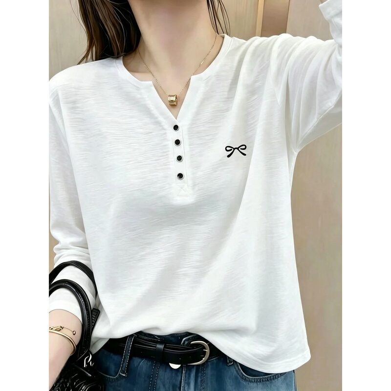 Small V-Neck Regular Shoulder Snowflake Cotton White Long-Sleeve T-Shirt for Women, Fashionable Versatile Plus-Size Top, Inner Layer Base Shirt for Autumn and Winter Small V-Neck Regular Shoulder Snowflake Cotton White Long-Sleeve T-Shirt for Women, Fashionable Versatile Plus-Size Top, Inner Layer Base Shirt for Autumn and Winter