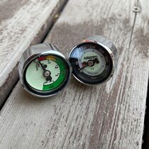 Diving mini pressure gauge scuba decompression air pressure gauge one-piece pressure measuring residual pressure gauge cylinder high pressure button side hanging