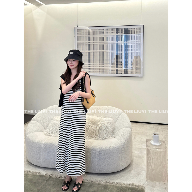 【Liuyi】Oxygen Stripe Dress~ Summer Slimming Straight Stripe Sleeveless Tank Dress 6512B7
