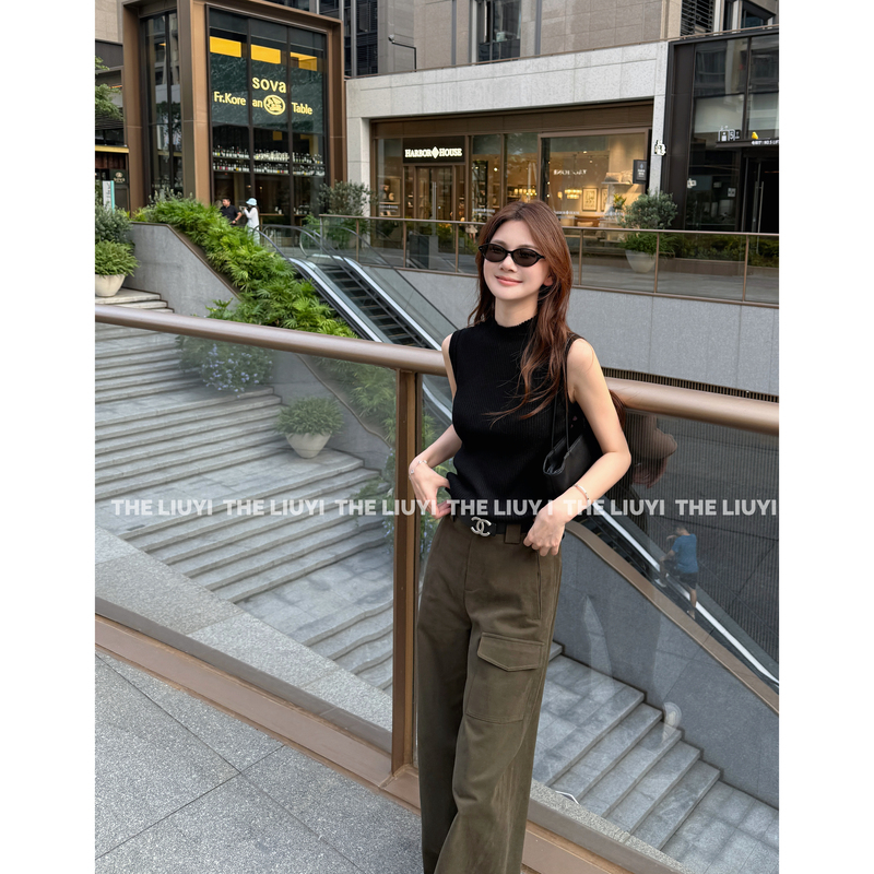 【Liuyi】Love in Hiroshima~ Wool Blend Half-High Collar Sleeveless Elegant Knit Top 68143