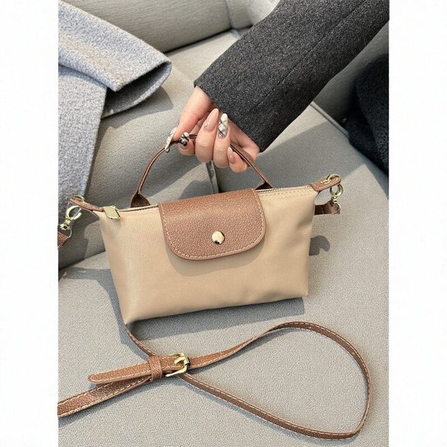 Cross-Border Retro Dumpling Bag 2025 New Single Shoulder Crossbody Bag Fashionable Handbag Simple and Unique Color-Blocking Casual Bag