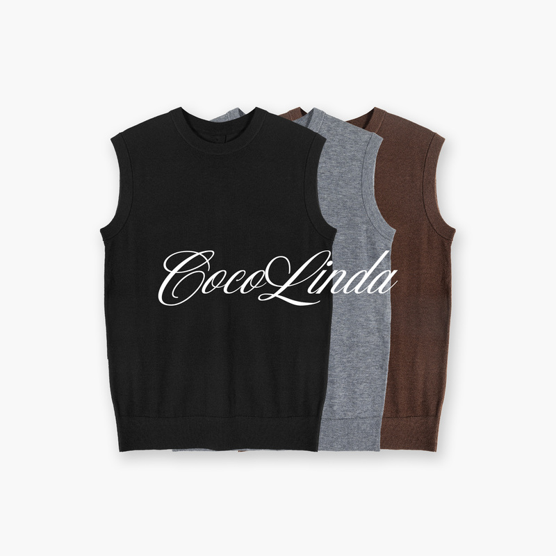 Cocolinda |   Round Neck Slim Fit Sleeveless Knit Top for Women, Fashionable Back Buttoned Base Layer Top S2348