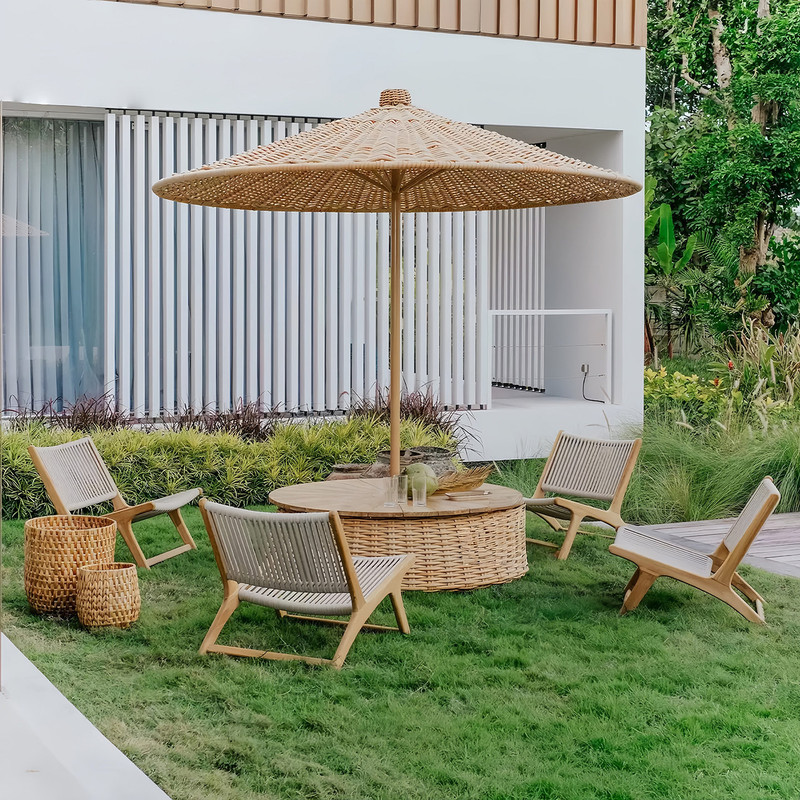 Outdoor Courtyard Central Umbrella with Table and Chair Set, Sunshade Large Umbrella, Cafe, Homestay, Designer Decorative Umbrella, Beach