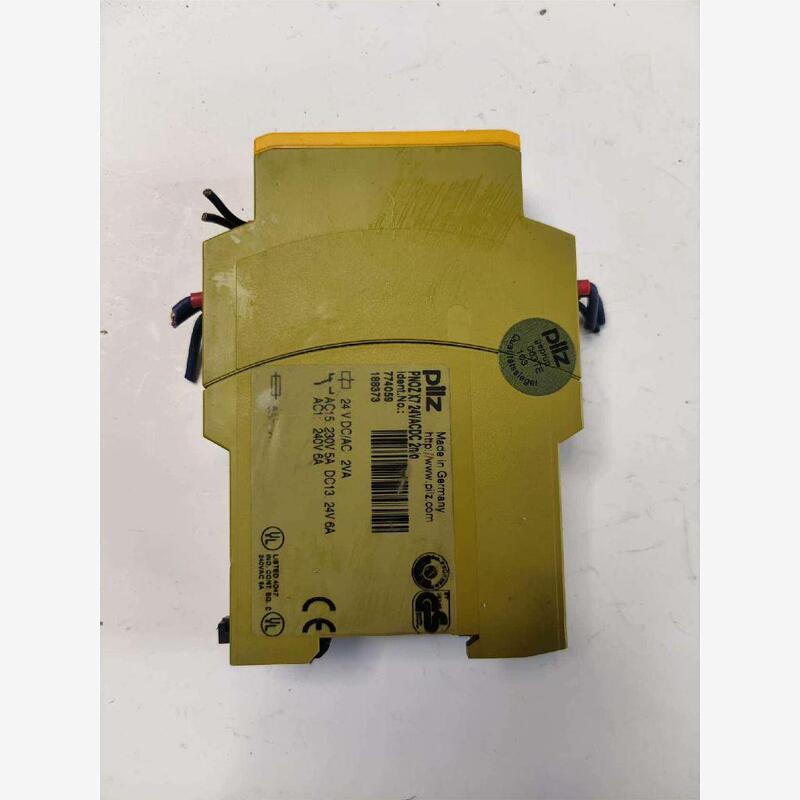 Negotiable Price for Pilz Safety Relay Pnoz X7 774059, Equipment Disassembled