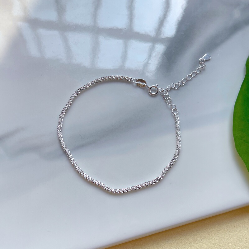 Gypsophila Sparkling Little Apple Bracelet Balloon Dog Silver Jewelry Gift for Girls, Friends, Besties, Silver Bracelet Birthday Gift Gypsophila Sparkling Little Apple Bracelet Balloon Dog Silver Jewelry Gift for Girls, Friends, Besties, Silver Bracelet Birthday Gift