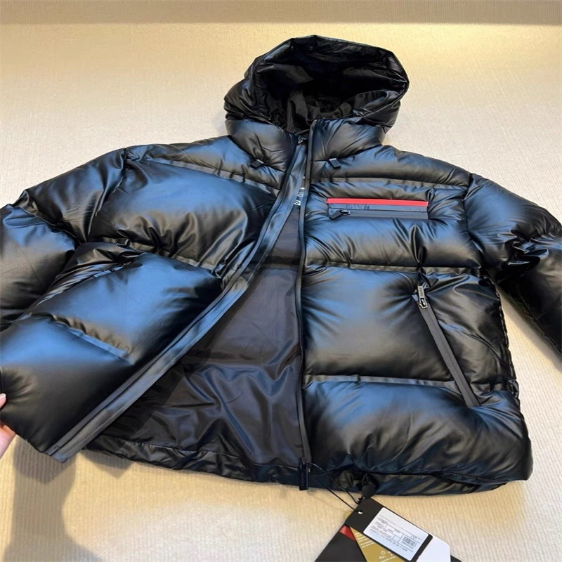 Wz Studio Ceiling! 25Ss New High-End Goose down Red Label Black down Jacket Couple Style Vest Wz Studio Ceiling! 25Ss New High-End Goose down Red Label Black down Jacket Couple Style Vest