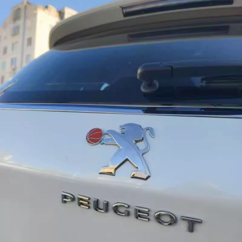 Подходит для логотипа Dongfeng оригинальный значок материала автомобиля баскетбол футбол любовь индивидуальность креативная подделка модифицированный логотип хвоста автомобиля