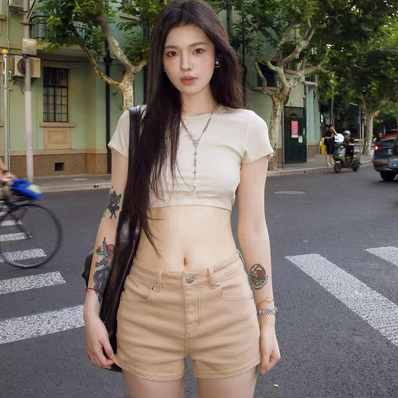 Reshape the Cross-Classic Dance Group Denim Shorts, Solid Color, Simple, Mid-High Waist, Slimming, Retro A-Line Hot Pants for Women