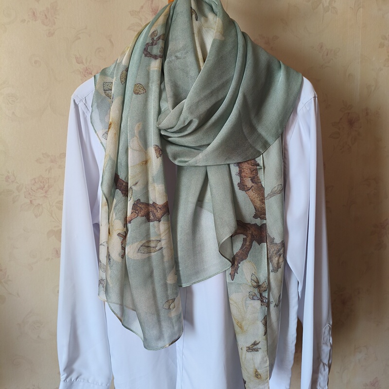High-End Premium Silk, Soft and Flowing Mulberry Silk Georgette Chiffon Printed Long Square Scarf, Sun Protection Beach Towel for Women in Summer High-End Premium Silk, Soft and Flowing Mulberry Silk Georgette Chiffon Printed Long Square Scarf, Sun Protection Beach Towel for Women in Summer