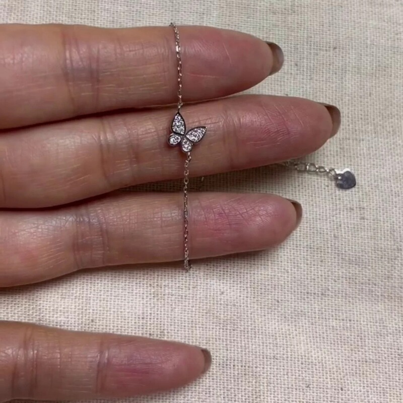 Lavish Vogu Designer S925 Sterling Silver Small Diamond Butterfly Bracelet, Simple, Versatile and Elegant Hand Jewelry
