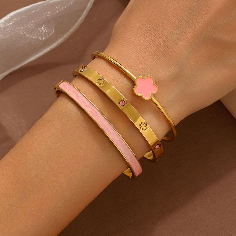 Cross-Border Stainless Steel Gold Bracelet Set with Diamond-Studded Nails, Small Waist Bracelet Three-Piece Set Cross-Border Stainless Steel Gold Bracelet Set with Diamond-Studded Nails, Small Waist Bracelet Three-Piece Set