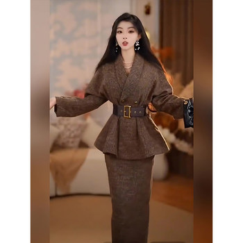 Mijie 2025 Old Money Style Green Fruit Collar Suit Set for Women, Autumn and Winter Waist-Cinching Elegant Socialite Professional Suit Two-Piece Set