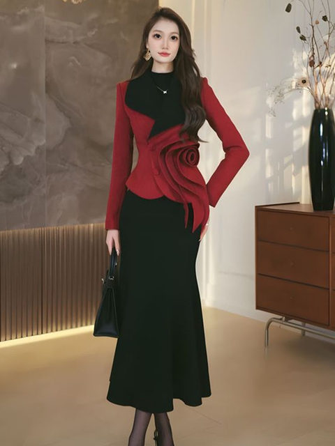 Mijie 2025 new autumn and winter women's clothing fashionable and elegant red rose top fishtail skirt waist slimming suit
