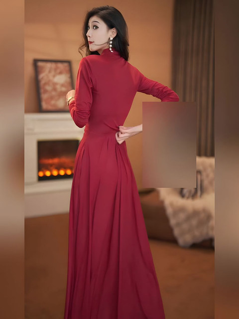 Mijie 2025 new autumn French fashion retro red V-neck long-sleeved dress women's waist slimming long skirt