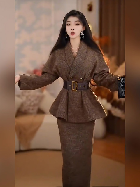 Mijie 2025 Old Money Style Green Fruit Collar Suit Set for Women, Autumn and Winter Waist-Cinching Elegant Socialite Professional Suit Two-Piece Set
