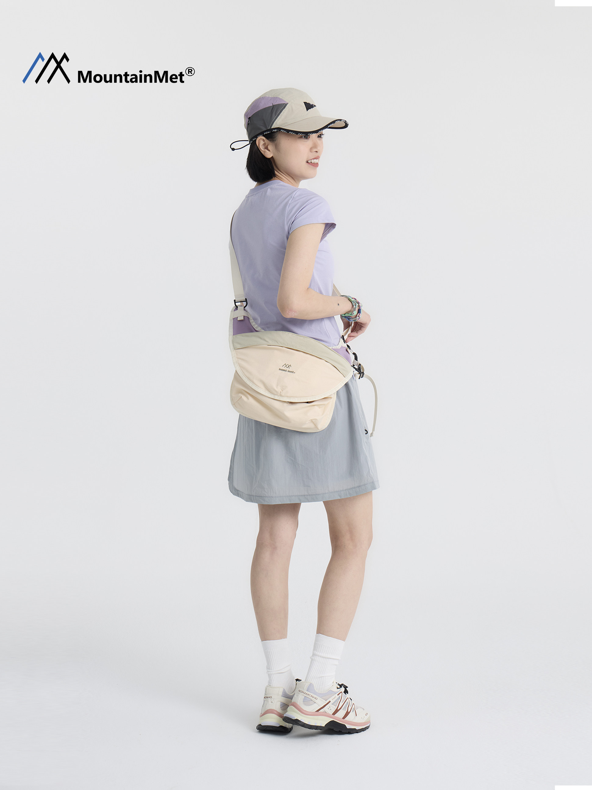 Mountainmet Outdoor Fashion Versatile Shoulder Bag Large Capacity Crossbody Bag Casual Sports Tennis Bag for Men and Women