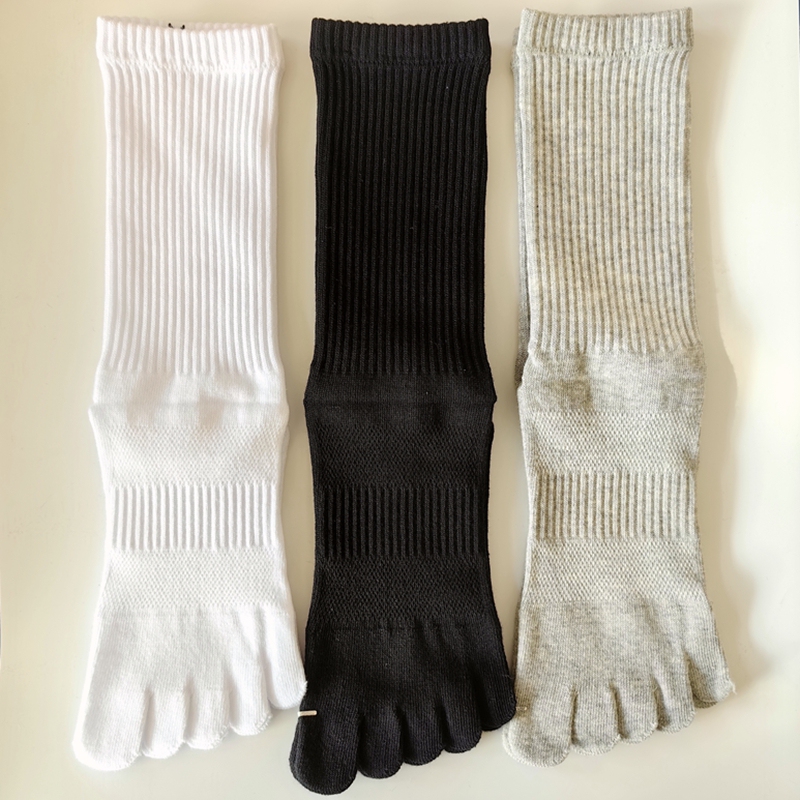 Three Pairs of Youjia Five-Toe Socks for Men and Women, Pure Cotton, Black and White, High Tube, Autumn and Winter, Thickened, Antibacterial, Sweat-Absorbent, Breathable, Mid-Tube Sports Socks