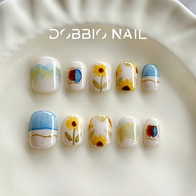Dobbio【Born to the Sun】 ins Artistic Sunflower Gradient Handmade Wearable Nails Short Style Nail Art Tips