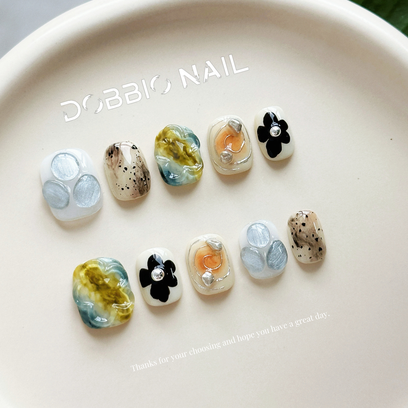 Dobbio【Mountain Exploration】Artistic Green Gradient Handmade Wearable Nails High-End Nail Art Nail Tips