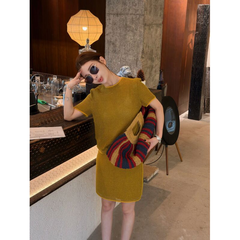 Liu Xiongxiong Mcmax【Lemon Smoothie】High-End Chic Unique Hollow-Out Short-Sleeve Top and Skirt Set for Women