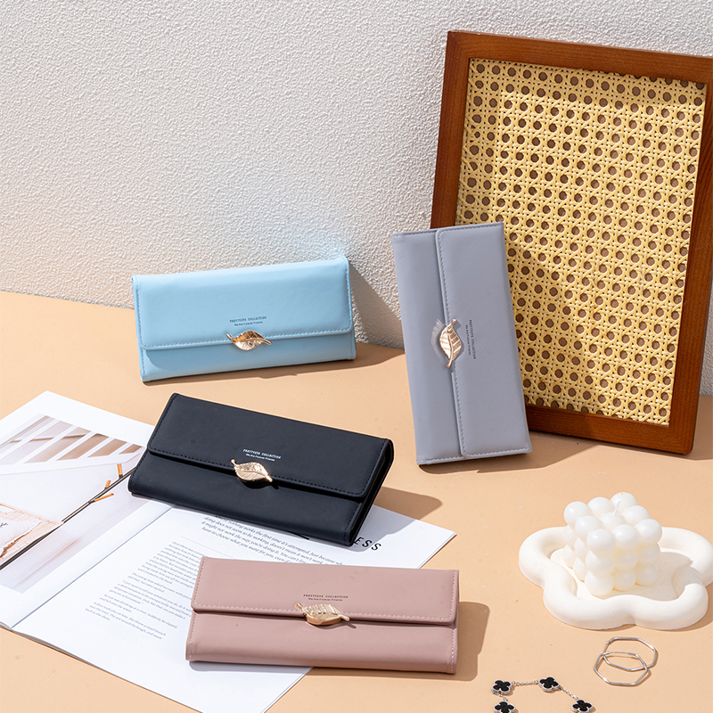 Sweet Style Long Wallet for Women, Pu in Bean Paste Pink, Four Colors, Multiple Card Slots, Snap Button, Large Capacity, Handheld Coin Purse Sweet Style Long Wallet for Women, Pu in Bean Paste Pink, Four Colors, Multiple Card Slots, Snap Button, Large Capacity, Handheld Coin Purse