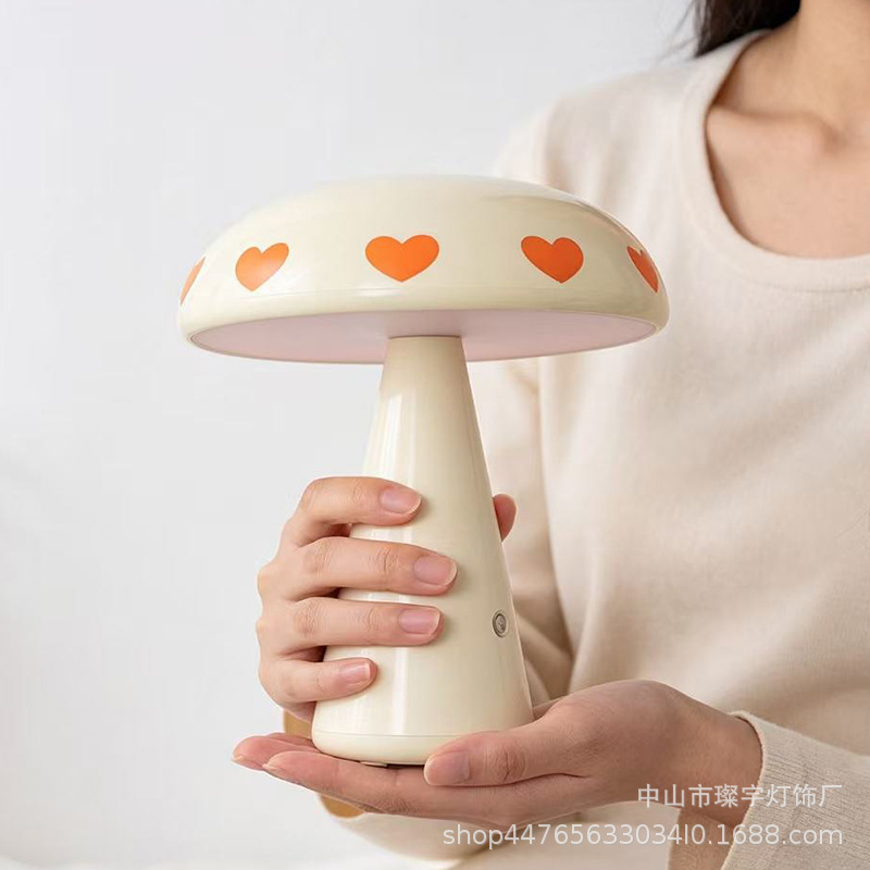 High-End Cross-Border New Model Heart-Shaped Mushroom Table Lamp with Ultra-Long Battery Life, Convenient for Bedroom Bedside and Children's Room Ambiance High-End Cross-Border New Model Heart-Shaped Mushroom Table Lamp with Ultra-Long Battery Life, Convenient for Bedroom Bedside and Children's Room Ambiance