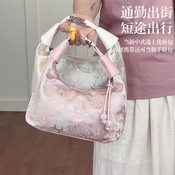 新中式化妆包女2024新款便捷式大容量化妆品P收纳包旅行洗漱手提