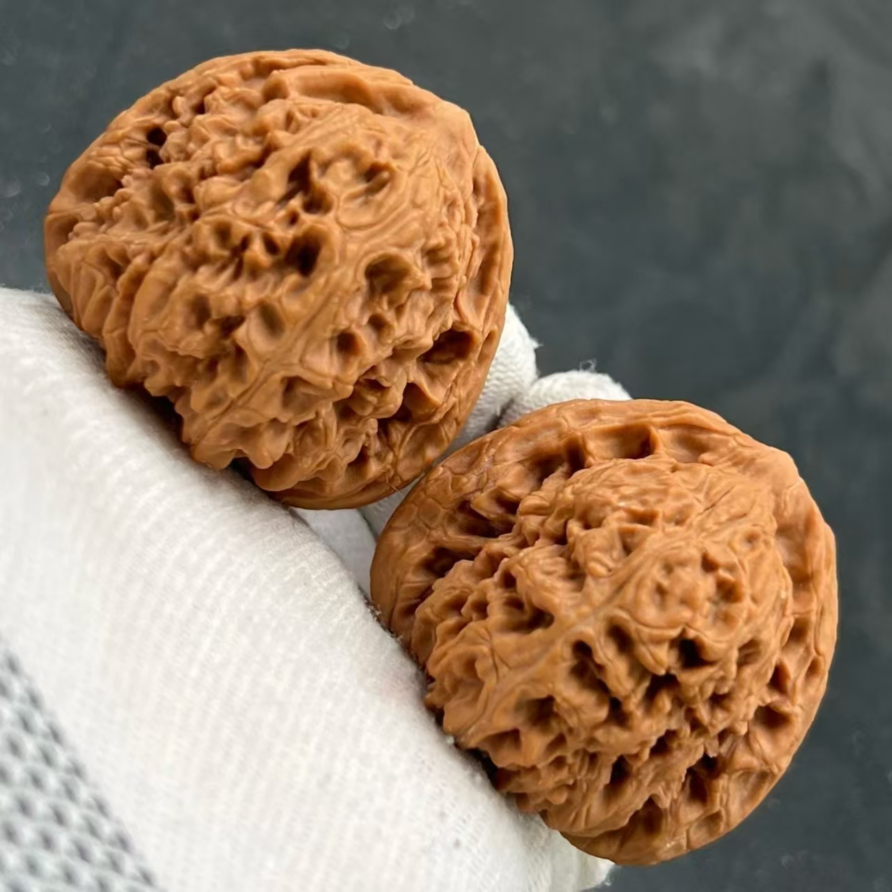 【YUZU様專用】文玩堂（趙喜満南疆石）44mm 文玩核桃南疆石价格报价行情- 京东