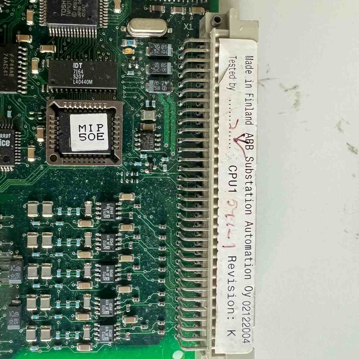 什么因素决定了原装ABB ACS880 CPU控制主板ZCU-12 和 ZCU-14记忆卡BCU-02的选择？-时钟-淘宝百科网
