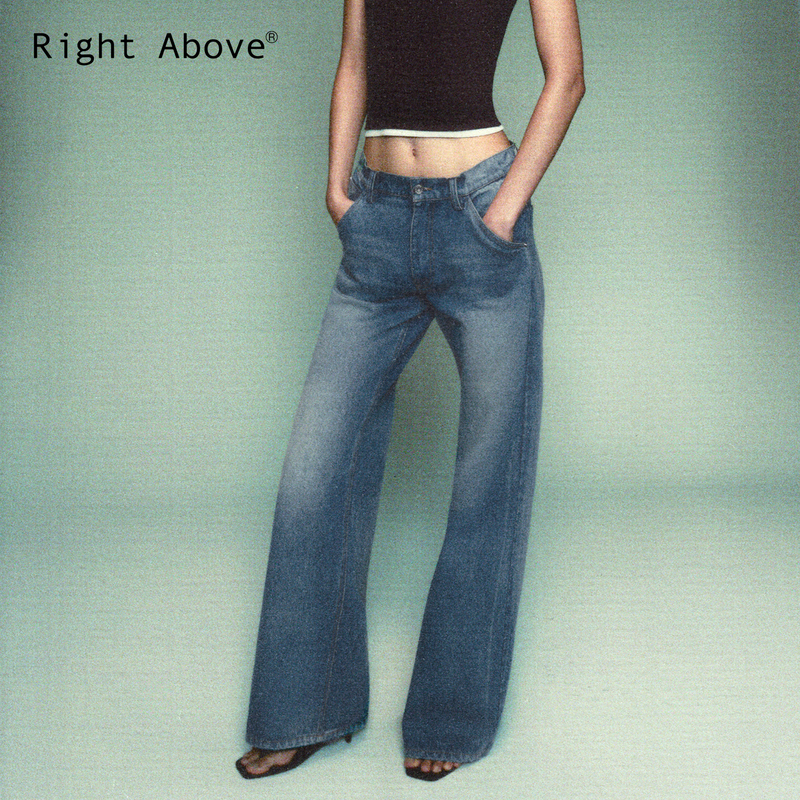 Right Above “Lightweight Denim” 100% Vintage Washed Low-Rise Flared Jeans Light Blue