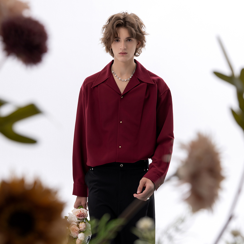 Chor Retro Elegant Gold Button Cuban Collar Long-Sleeve Shirt for Men, Autumn Burgundy Shirt with a High-End Feel