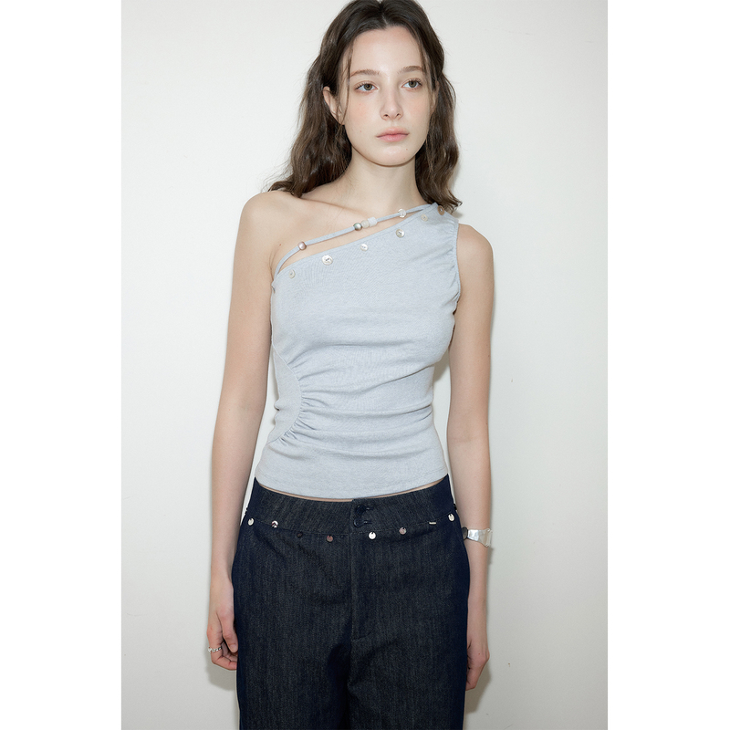 In Modo Diverso Original Handmade Beaded Shell Asymmetrical One-Shoulder Silver Glitter Knitted Waist-Cinching Vest for Women In Modo Diverso Original Handmade Beaded Shell Asymmetrical One-Shoulder Silver Glitter Knitted Waist-Cinching Vest for Women