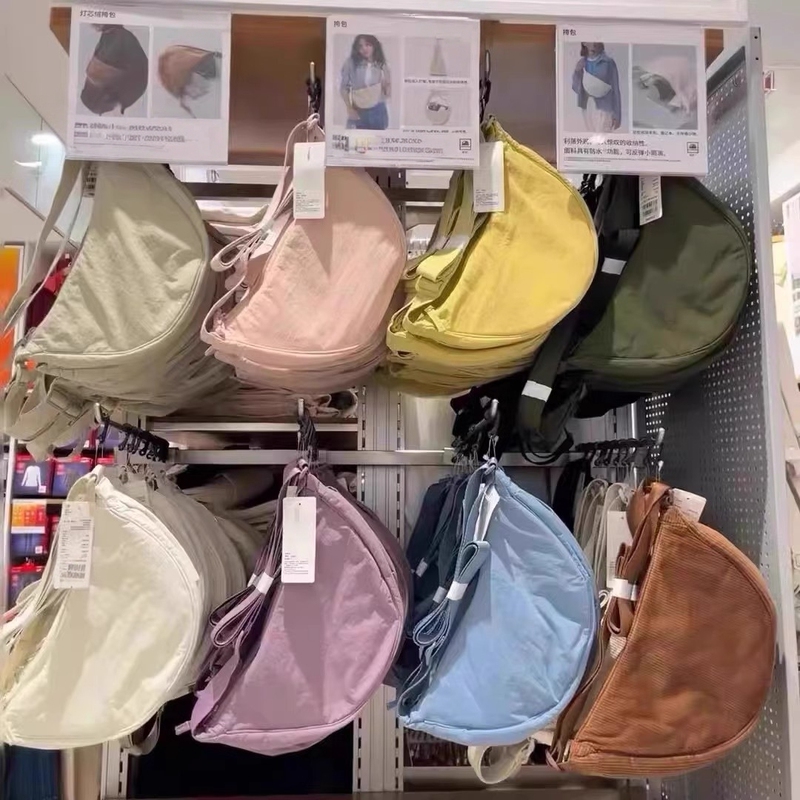 Dumpling Bag Crossbody Bag for Women 2026 New Sports Single-Shoulder Canvas Bag Mobile Phone Bag Ins Nylon Crossbody Bag