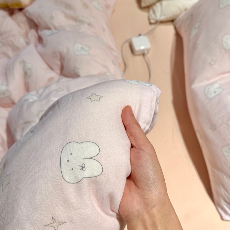 Class a Miffy Rabbit 100% Cotton Gauze Double-Layer Gauze Four-Piece Bedding Set Pure Cotton Student Dormitory Three-Piece Set Class a Miffy Rabbit 100% Cotton Gauze Double-Layer Gauze Four-Piece Bedding Set Pure Cotton Student Dormitory Three-Piece Set