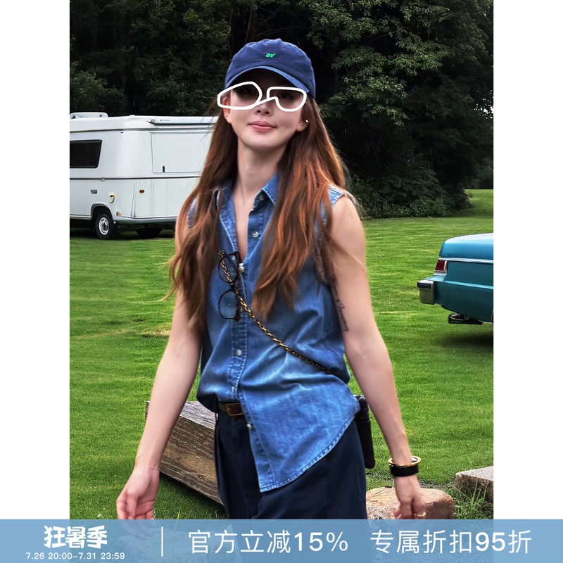 Rher Studio "Gradient Denim” 100% Cotton Spring and Summer New Style Old Money Style Sleeveless Denim Vest Vjj01 Rher Studio "Gradient Denim” 100% Cotton Spring and Summer New Style Old Money Style Sleeveless Denim Vest Vjj01