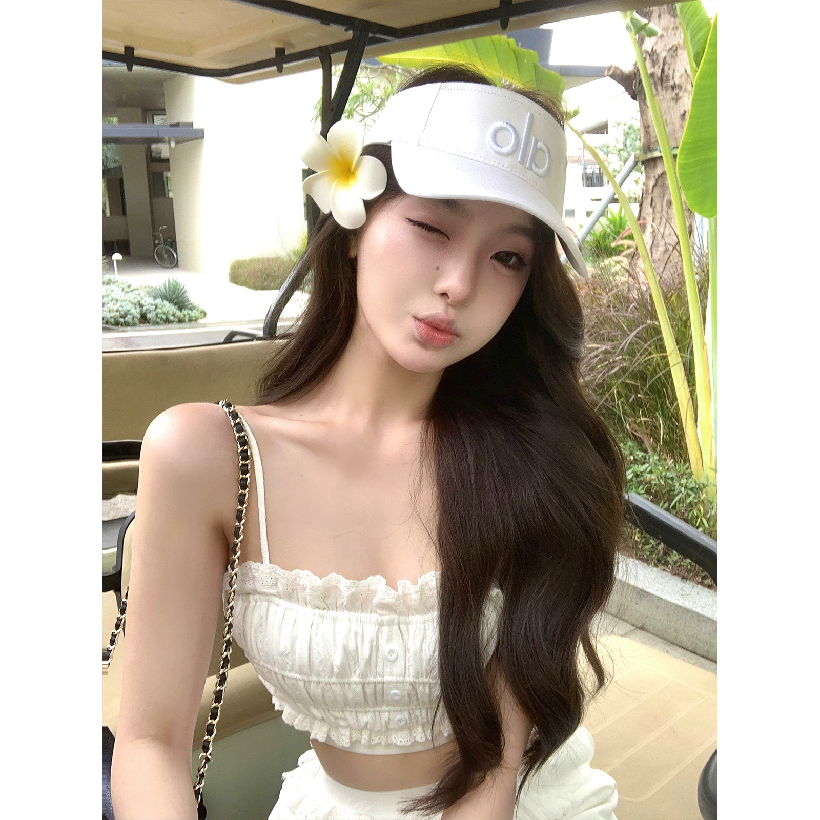 Oyff Fanlai [Балерина] Sexy Girl White Vest Women's Outer Wear Wide Leg Pants Suit