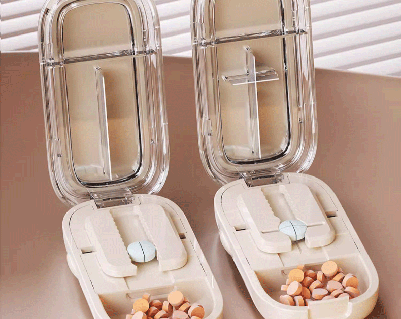 Вырезать наркотиков 切药器四分之一小巧可携式日本二分之一切药器分割器切割精准分药器 Vigoovp