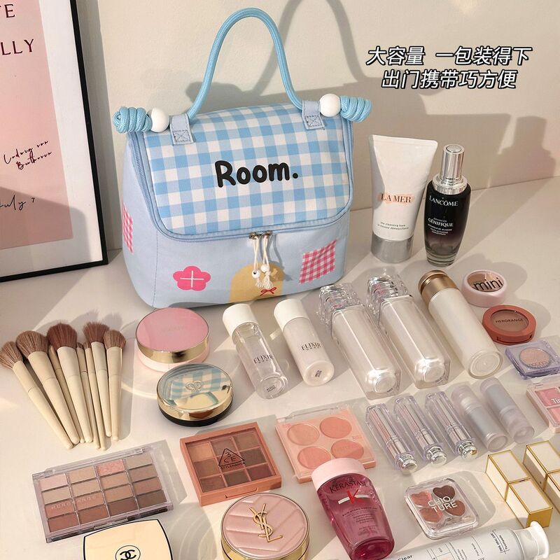 Small House-Shaped Cosmetic Bag for Women, Large Capacity with Compartments, 2026 New Model, High-End Toiletries, Cute Portable Storage Bag for Outings