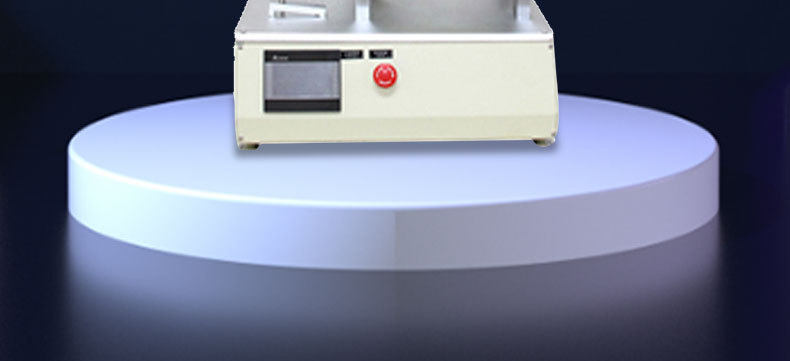 Этикетировочная машина 高精度半自动贴标机小型粘贴塑料件保护膜贴标签瓶盖平面贴标机器