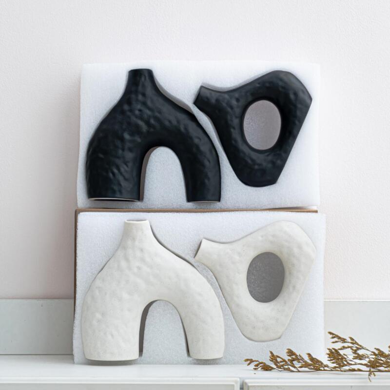 Light Luxury Ceramic Vase Set, White Minimalist Flower Arrangement Vessel, Home Decor, High Aesthetic Value Decoration, Practical Gift Light Luxury Ceramic Vase Set, White Minimalist Flower Arrangement Vessel, Home Decor, High Aesthetic Value Decoration, Practical Gift