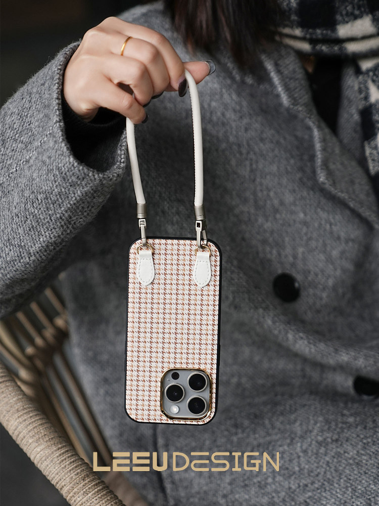 Leeu Design 6mm Liquid Leather Wrist Phone Lanyard Short Portable Double Buckle Phone Chain Outdoor Anti-Lost Wrist Chain Simple and Versatile