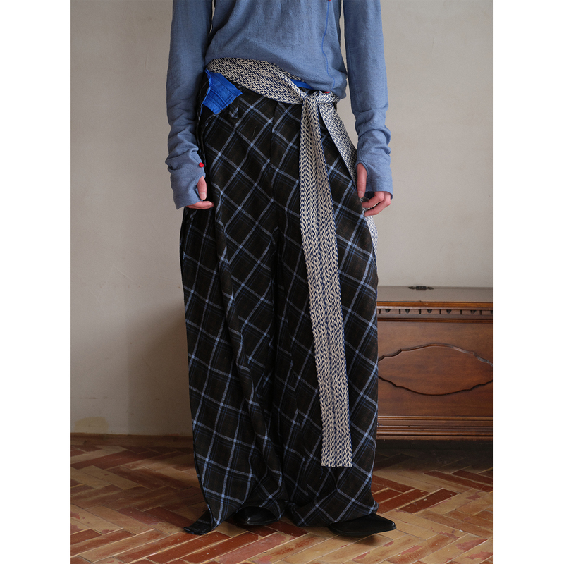 Soknot Asymmetric Niche Designer Brand Loose Straight Wide-Leg Pants Loose-Fitting Plaid Pants Long Pants for Men and Women Soknot Asymmetric Niche Designer Brand Loose Straight Wide-Leg Pants Loose-Fitting Plaid Pants Long Pants for Men and Women