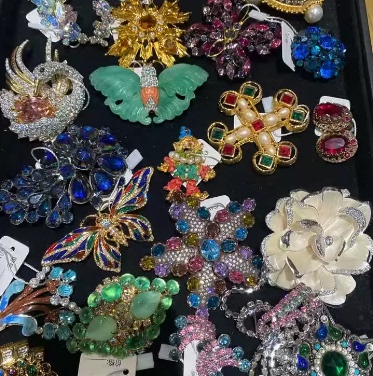 Jewelry Necklaces, Bracelets, Rings, Earrings, Ear Clips, Bangles, Clothes, Bags