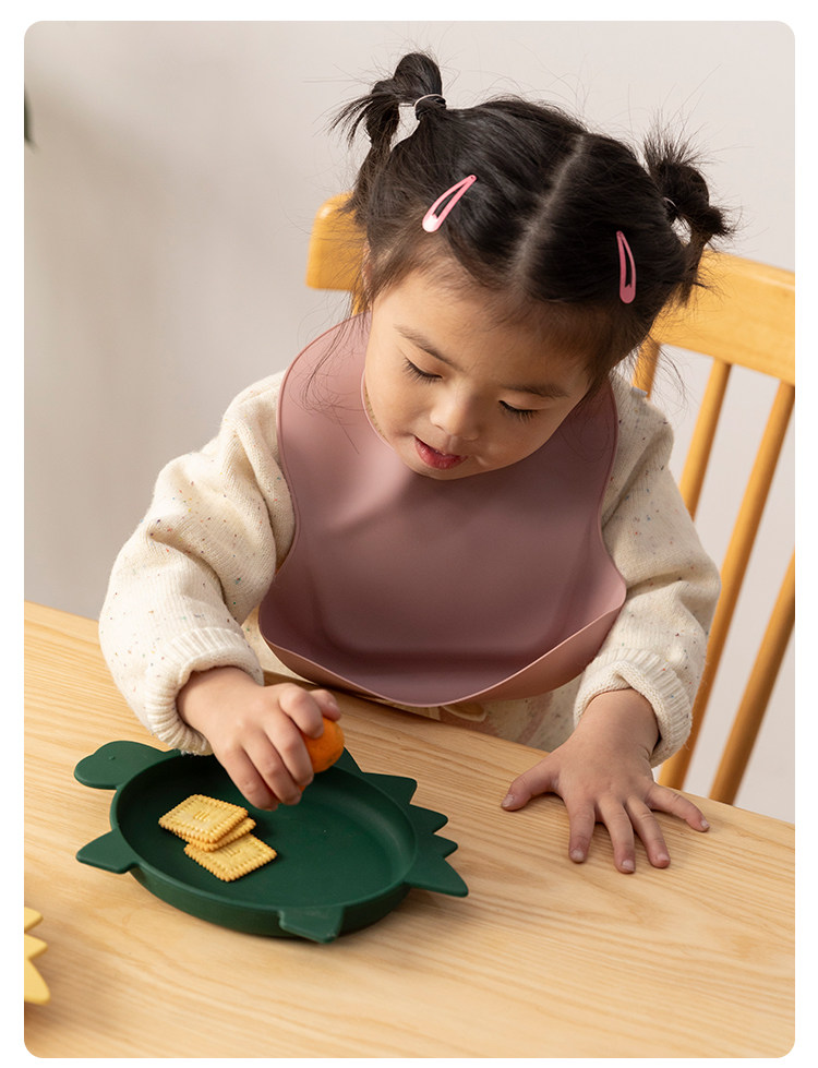 儿童餐具硅胶恐龙盘子宝宝辅食碗防摔吃饭盘子婴儿餐盘餐盘详情14